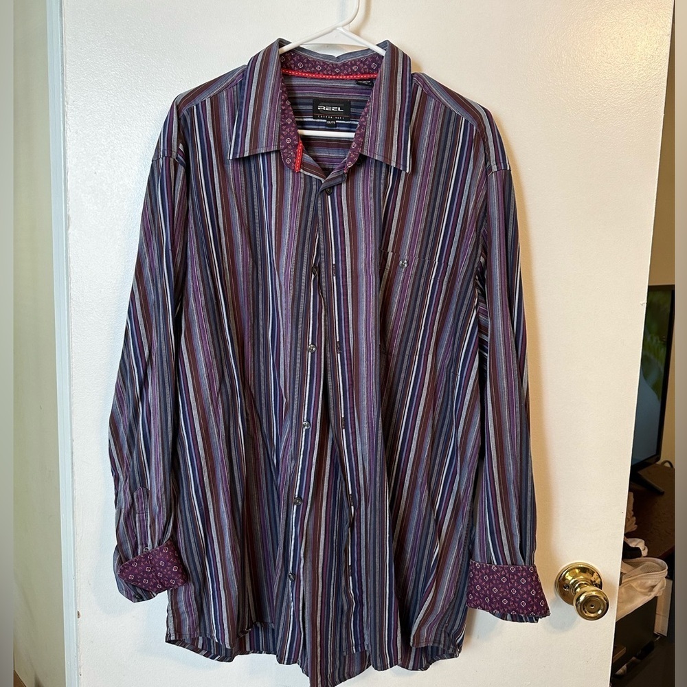 Reel Legends Button Down Top - Picture 1 of 3